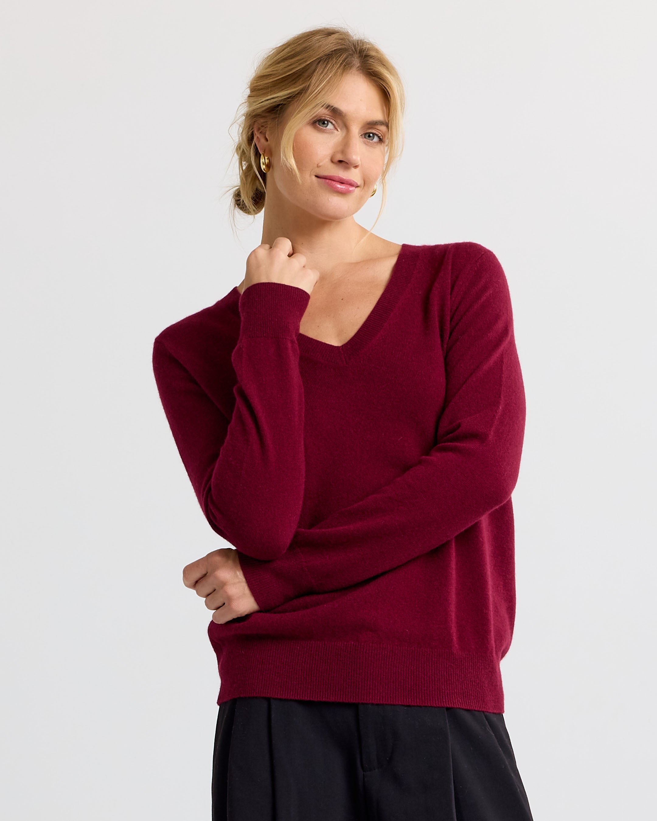 Essential Cashmere V-Neck