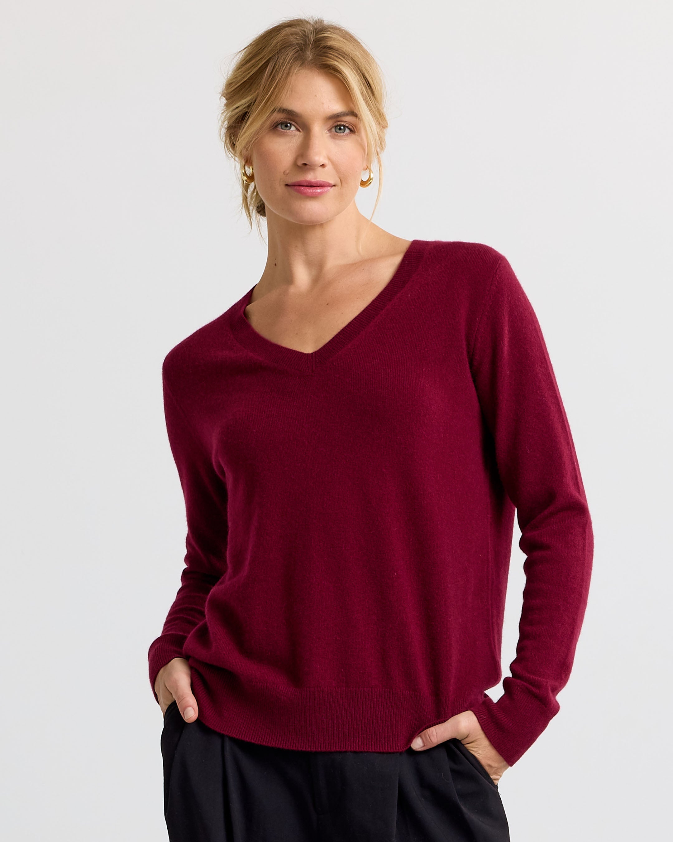 Essential Cashmere V-Neck