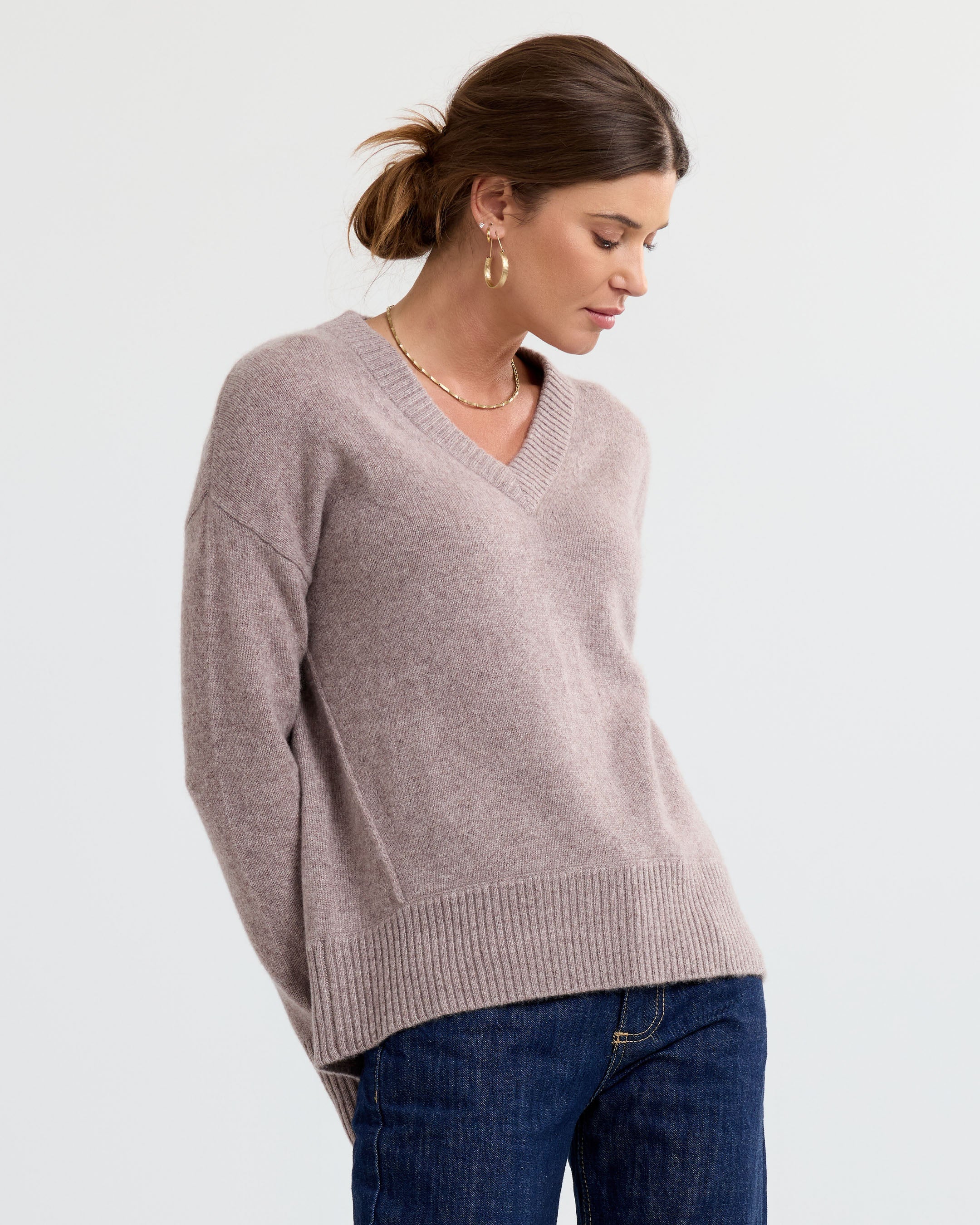 Cashmere Forward Seam V-Neck